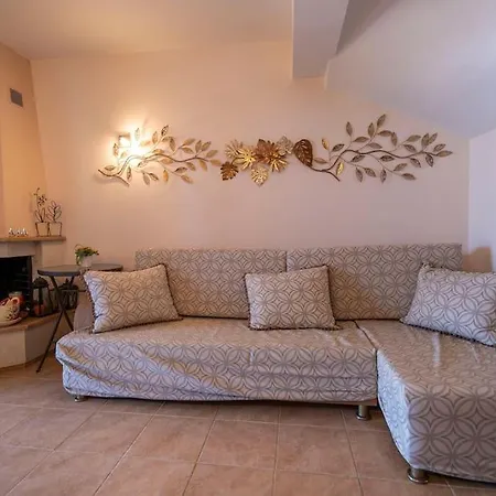 Waves Beachfront House, ヴィラ *