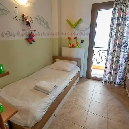 Βίλα Waves Beachfront House, Νικήτη